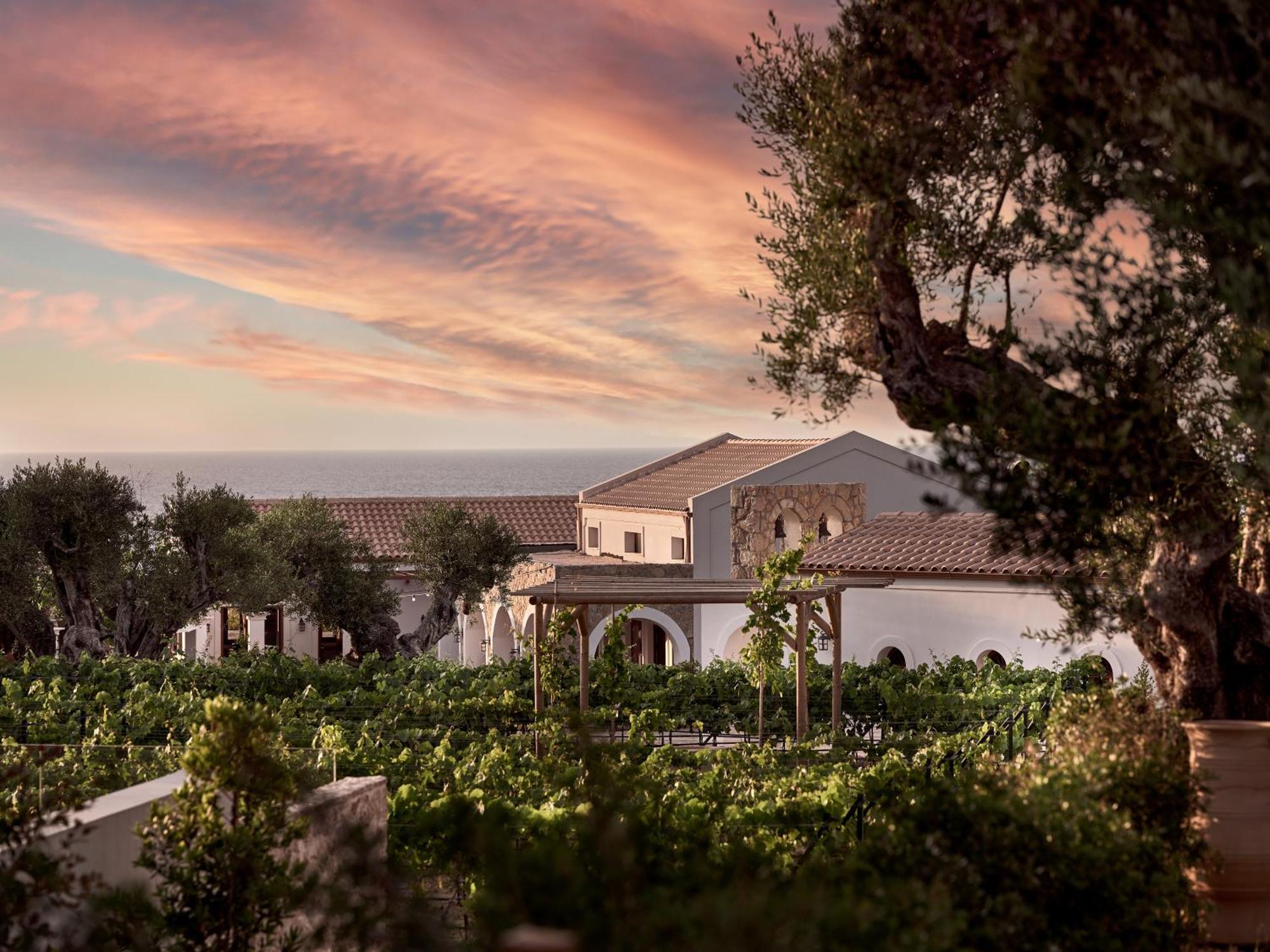 Lesante Cape Resort & Villas - The Leading Hotels Of The World Akrotiri  외부 사진